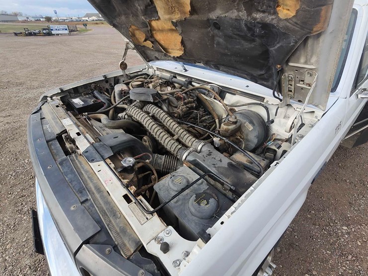 1997-ford-f350-image-27