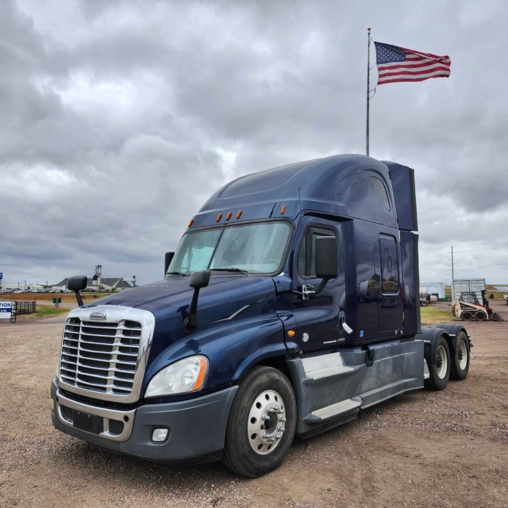 2017 Freightliner Cascadia