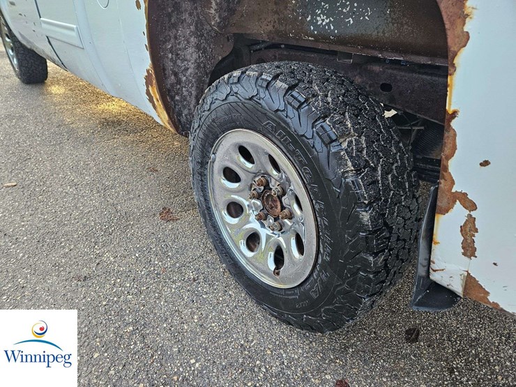 2012-chevrolet-silverado-1500-image-14