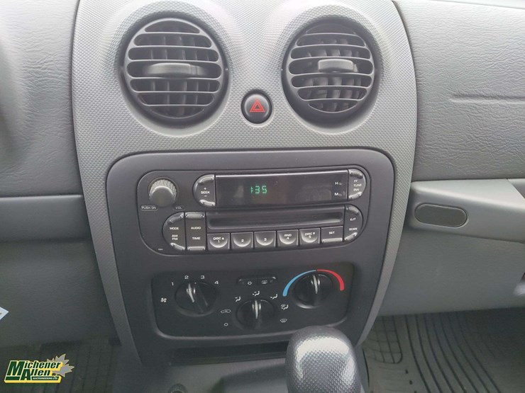 2007-jeep-liberty-image-14