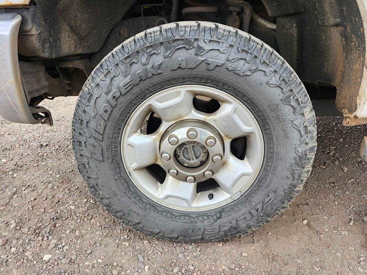 2012-ford-f250-image-23