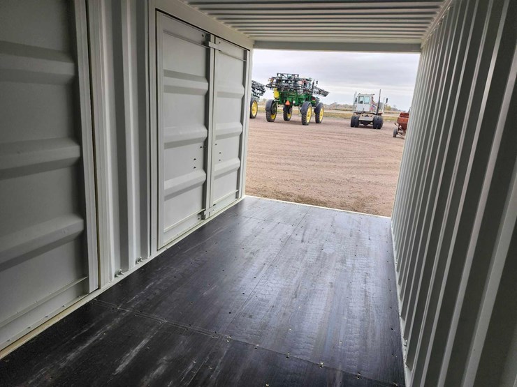 20-ft.-open-side-door-container-image-7
