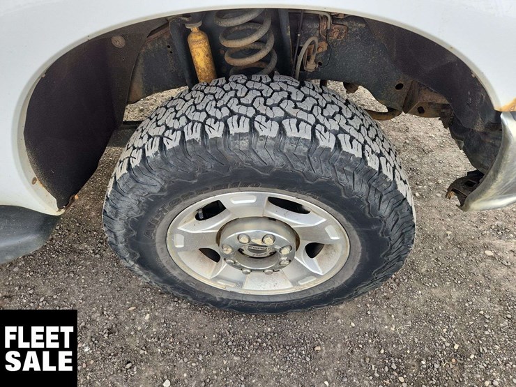 2014-ford-f250-image-27