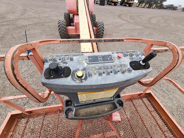 2000-jlg-600s-image-9