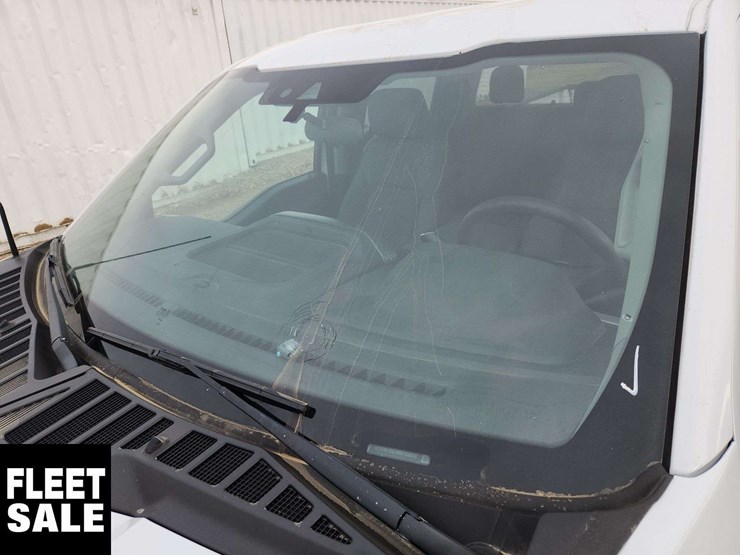 2021-ford-f150-image-32