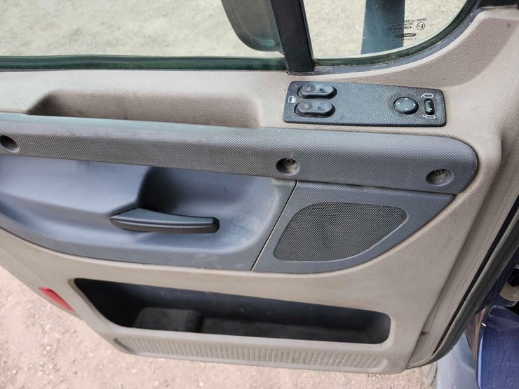 2017-freightliner-cascadia-image-41