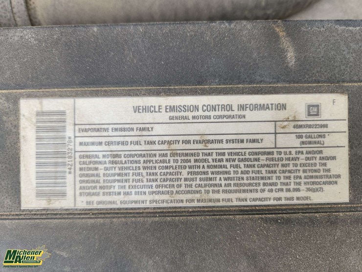 2004-chevrolet-silverado-2500-image-29