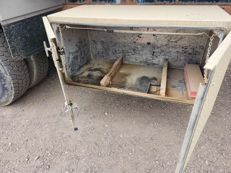 freightliner-propane-truck-image-15