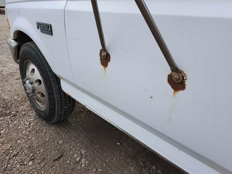 1997-ford-f350-image-18