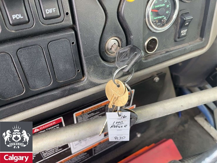 2016-international-workstar-7400-image-13