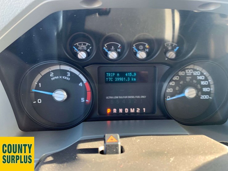 2011-ford-f550-image-16