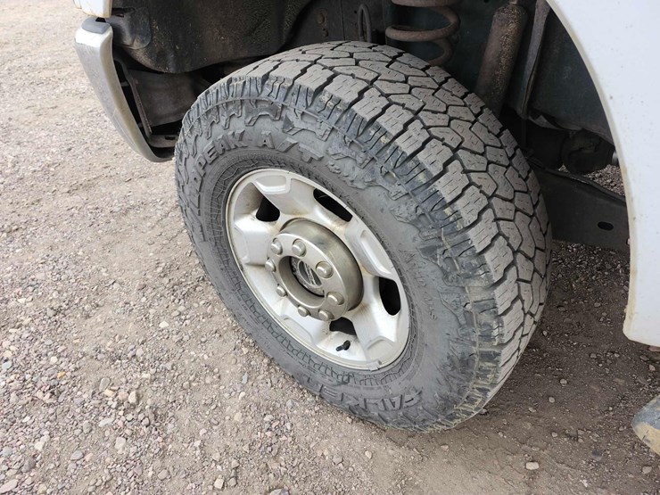 2012-ford-f250-image-24