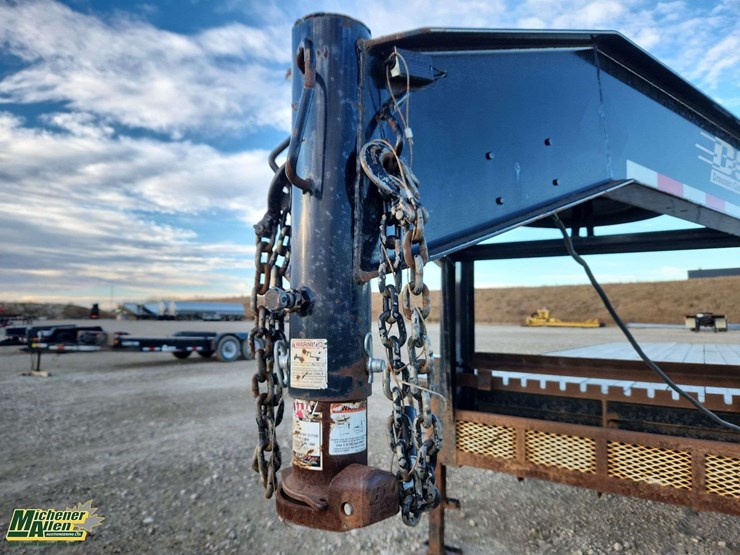 2013-custom-trailer-image-8