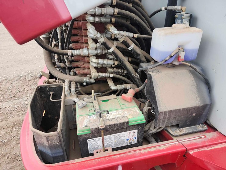 2015-takeuchi-tb260-mini-excavator-image-13