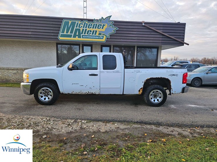 2012-chevrolet-silverado-1500-image-2
