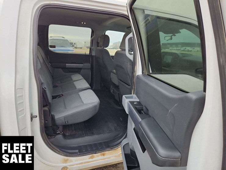 2021-ford-f150-image-22