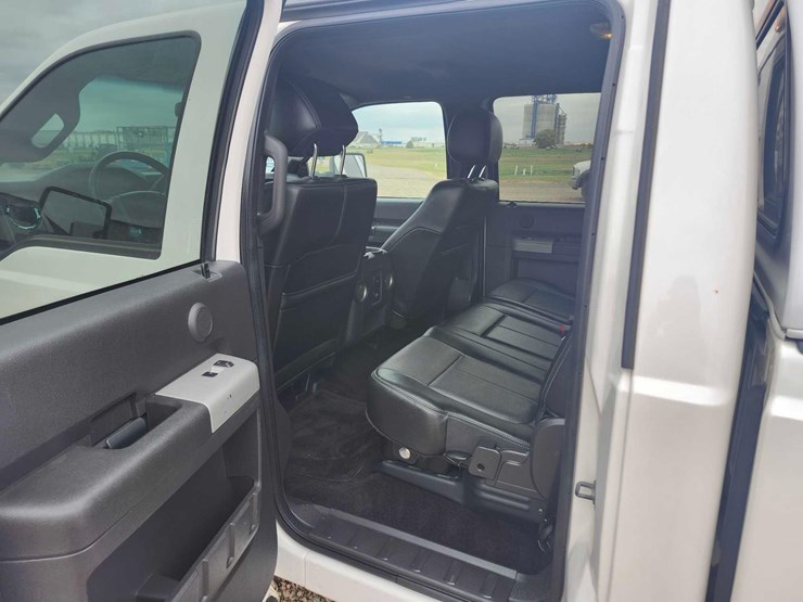 ford-super-duty-image-36