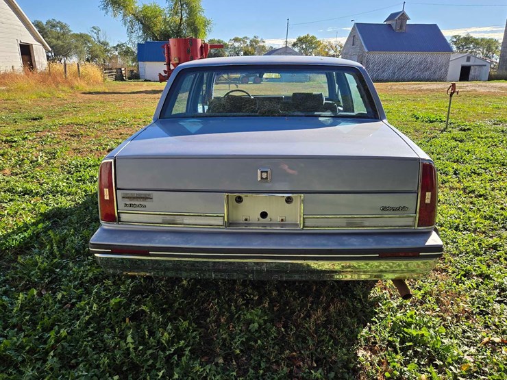1985-oldsmobile-ninety-eight-regency-image-6