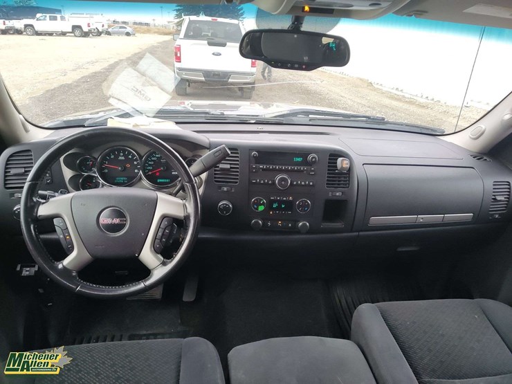 2008-gmc-sierra-1500-image-19