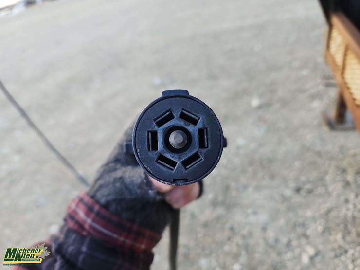 2013-custom-trailer-image-11