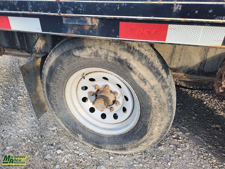 2013-custom-trailer-image-21