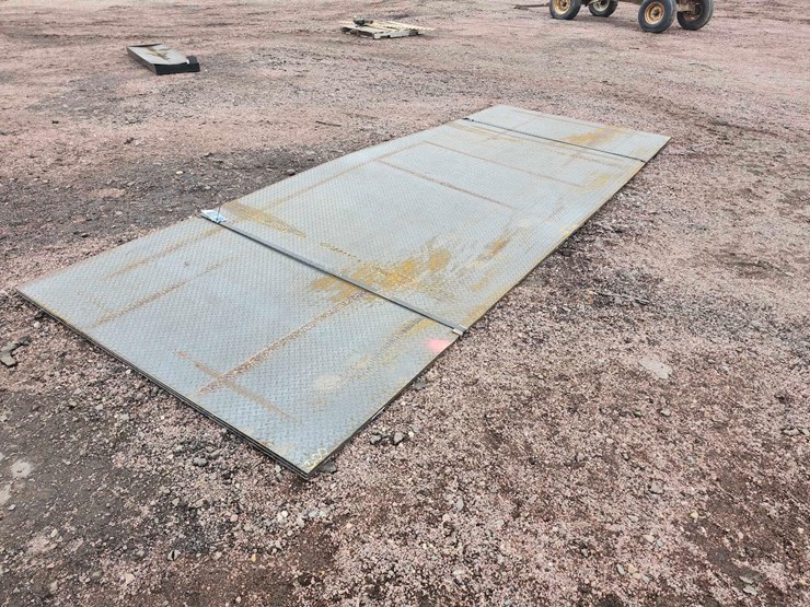 3/16-in.-steel-road-diamond-plate-image-3