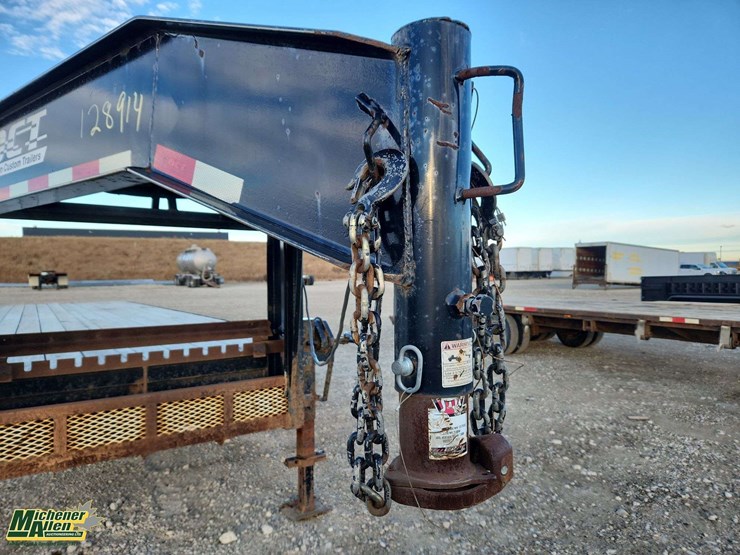 2013-custom-trailer-image-10