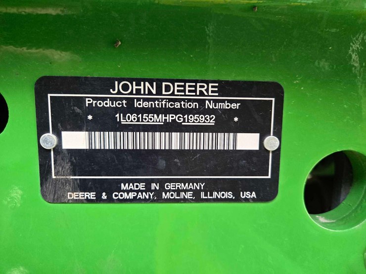2023-john-deere-6155m-image-10