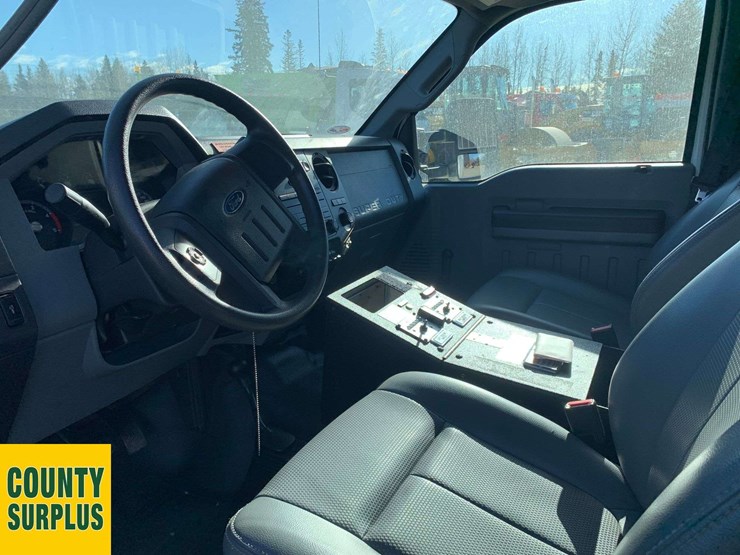 2011-ford-f550-image-10