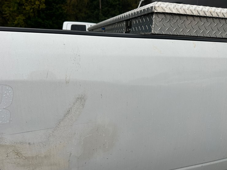 2015-dodge-ram-1500-image-13