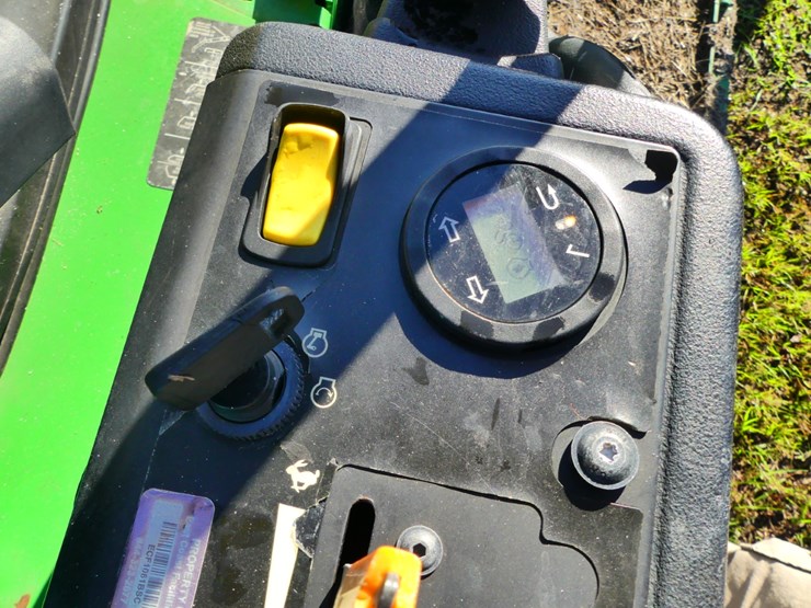 2018-john-deere-z997r-image-11