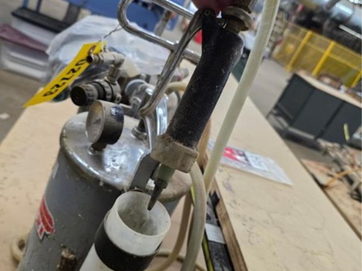 #2723-•-2---pneumatic-glue-sprayers-image-5