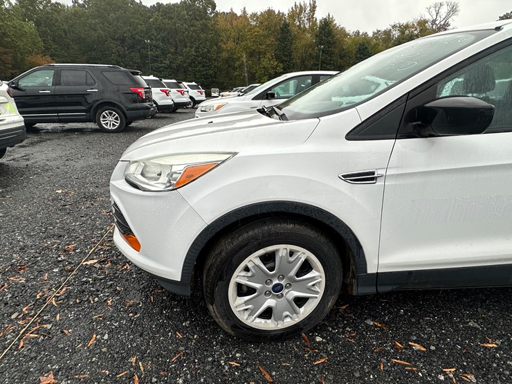 2015-ford-escape-image-6