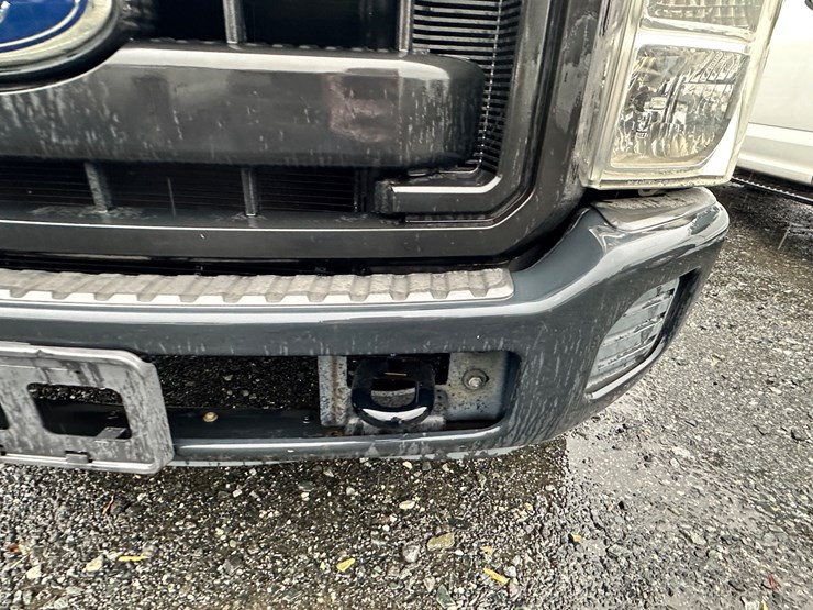 2012-ford-f250-xl-image-37