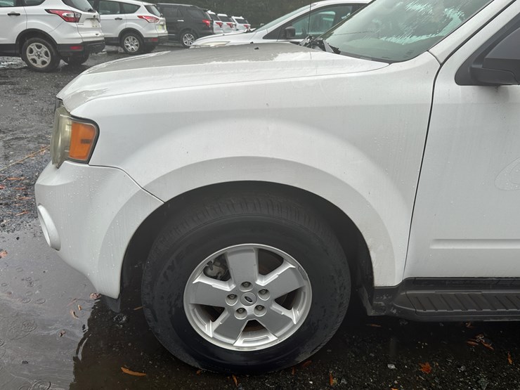 2012-ford-escape-xlt-image-6