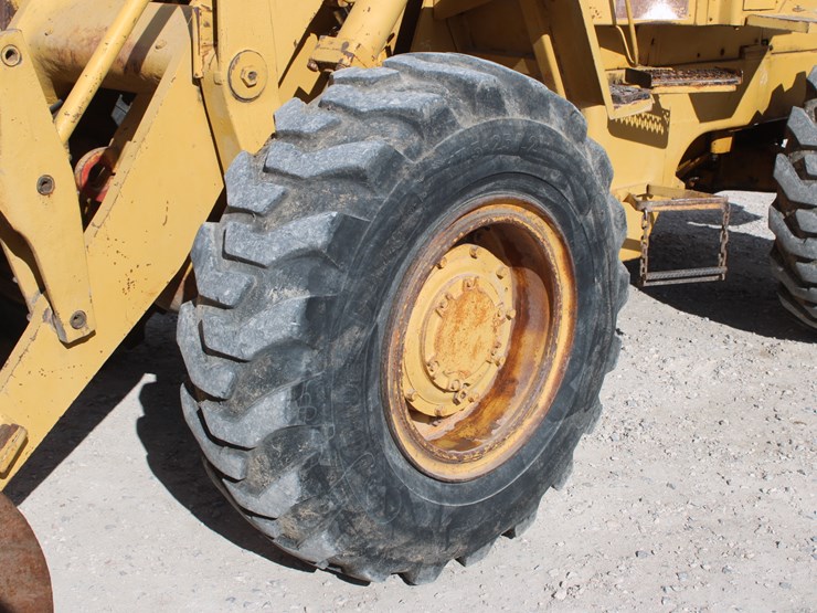 caterpillar-930-image-25