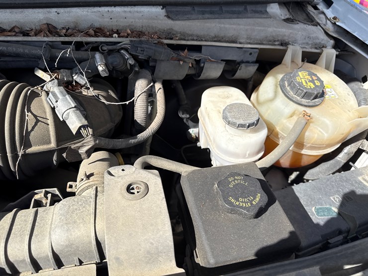 2009-ford-e350-image-44