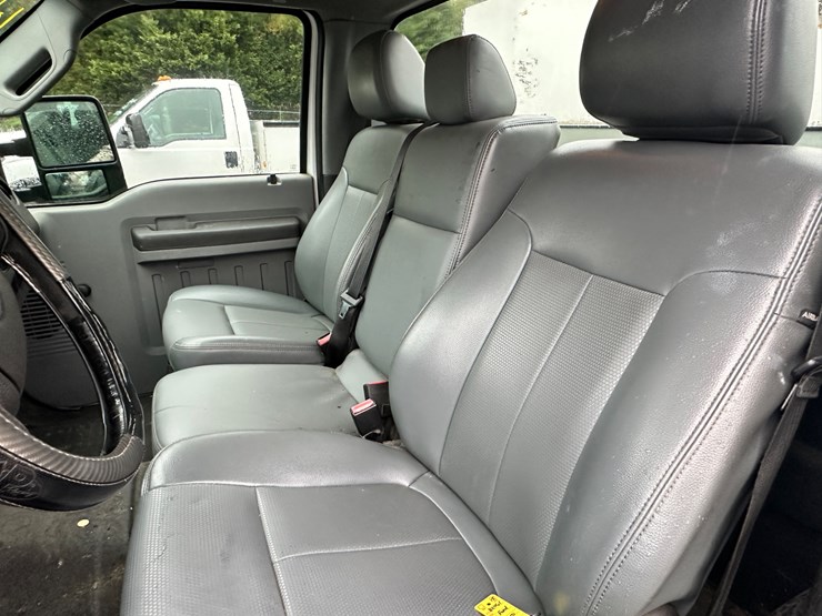 2015-ford-f350-xl-image-71