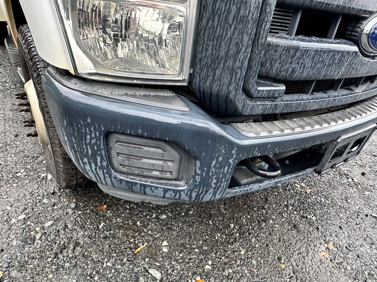 2015-ford-f350-image-32