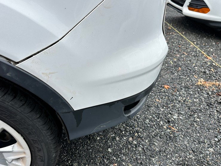 2016-ford-escape-image-48