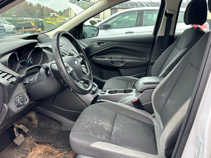 2016-ford-escape-image-61