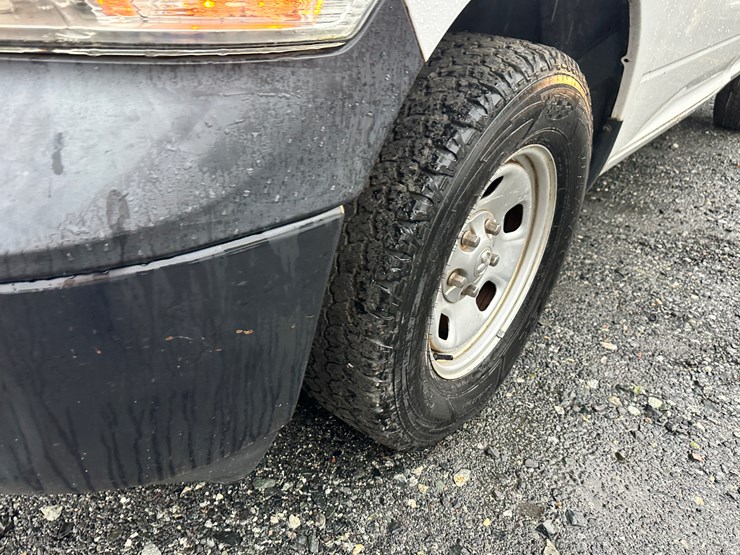 2015-dodge-ram-1500-image-30