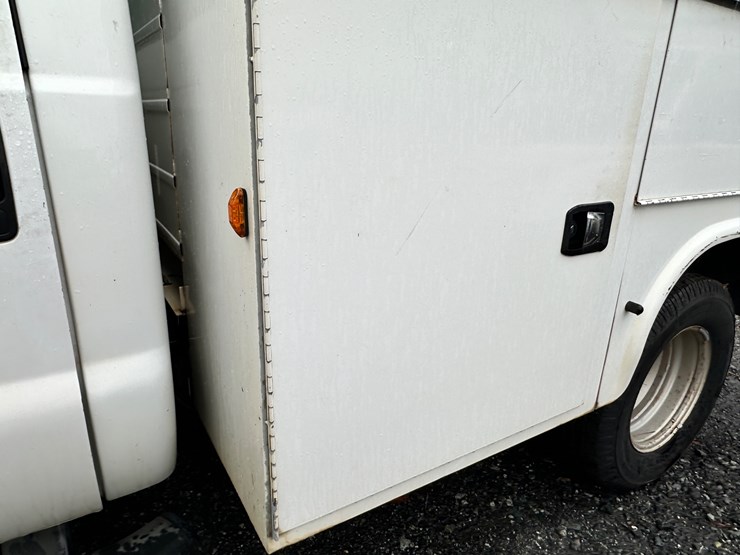 2015-ford-f350-image-47