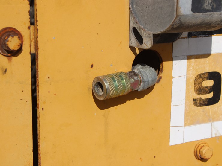 caterpillar-930-image-41