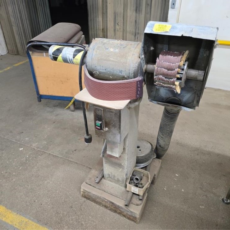 #2712 • G&P Machinery EPN-1800 Flap Sander
