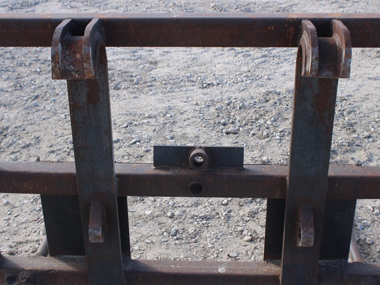 caterpillar-930-image-13