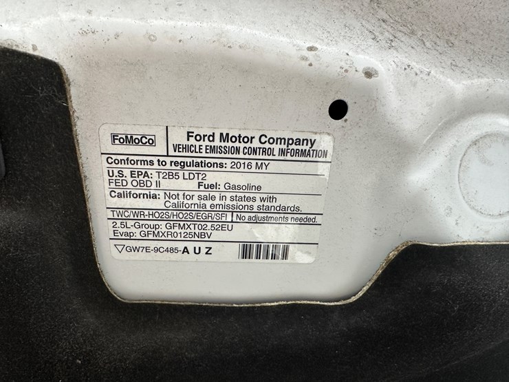 2016-ford-escape-image-24