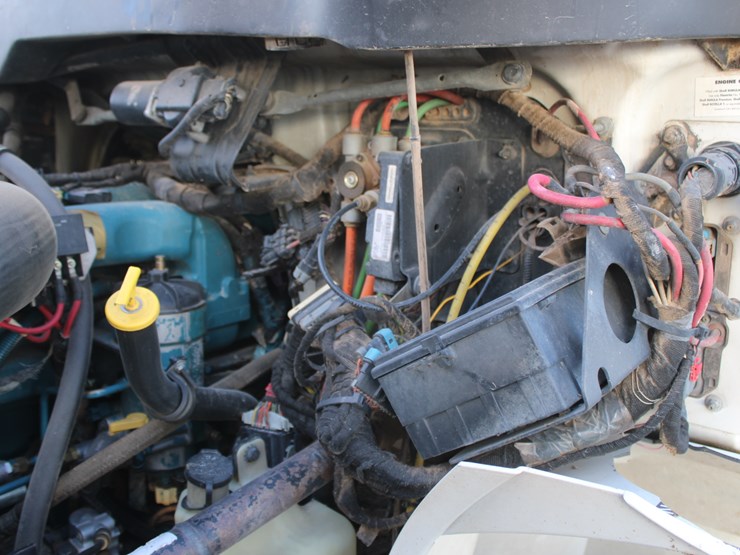 2004-international-durastar-4300-image-106