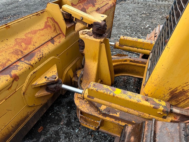 caterpillar-d5g-lgp-image-7