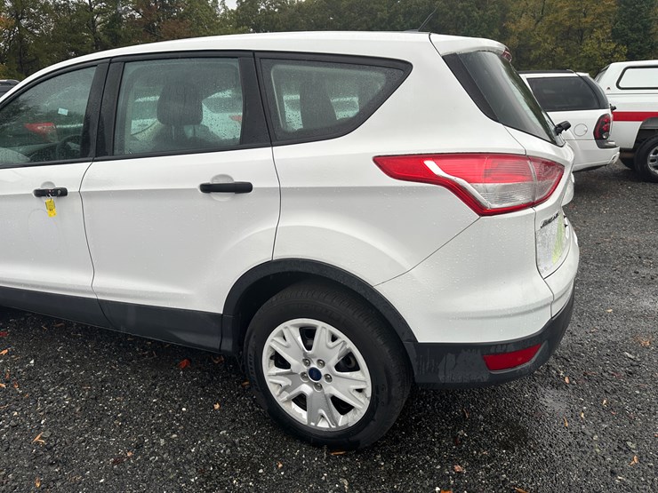 2016-ford-escape-image-6